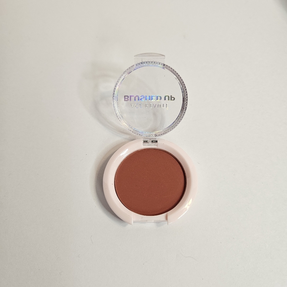 Ace Beauty Blushed Up in Rosy - Picture 2 of 6